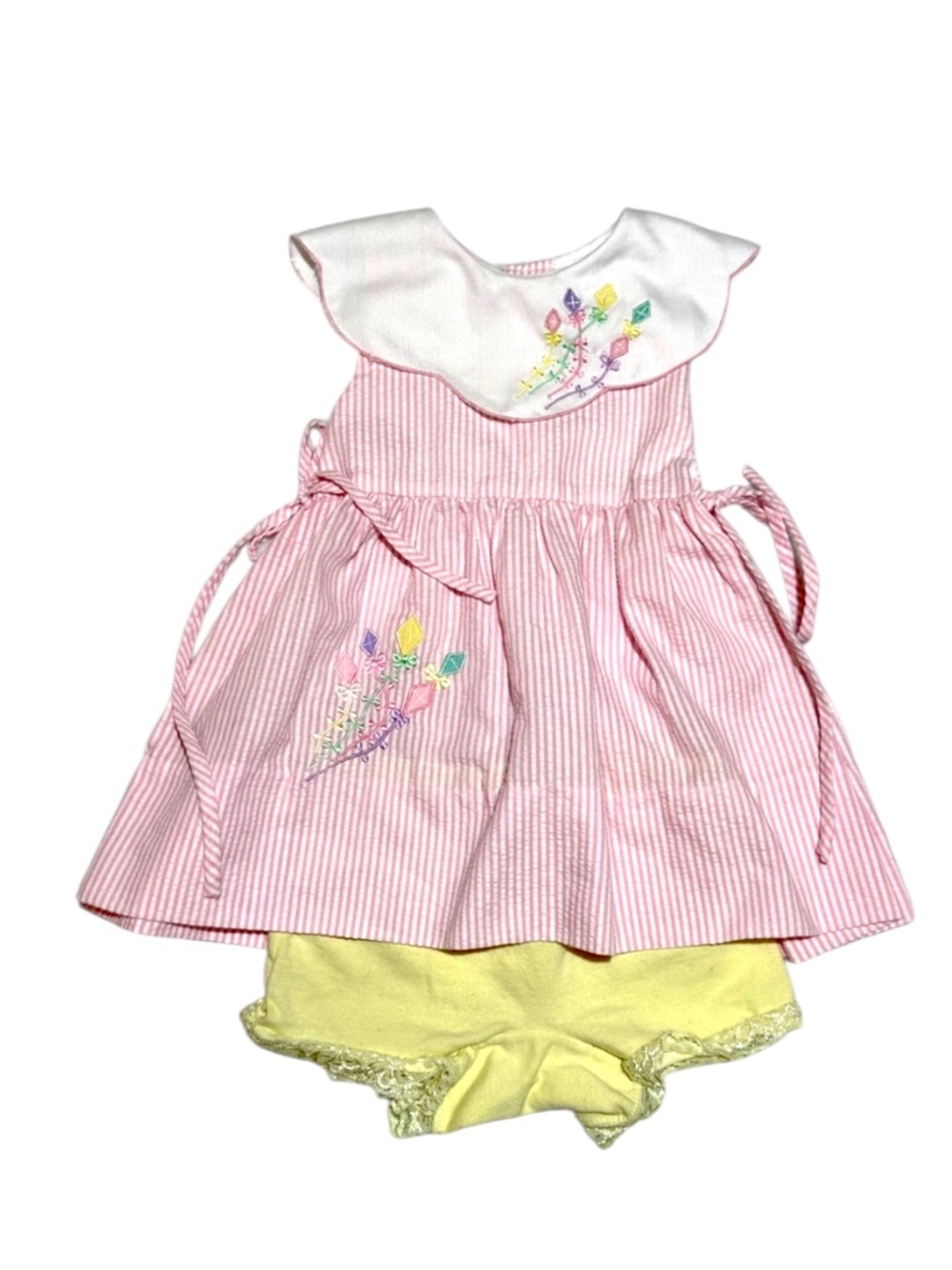 EUC Vintage Lord & Taylor scallop collar dress with kite embroidery 12months